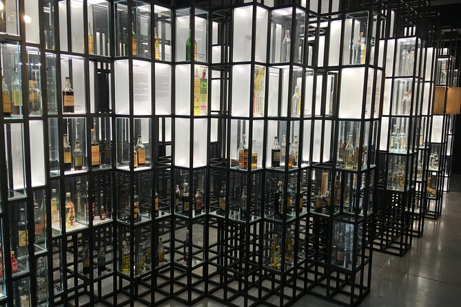 Warsaw Old Town Inc.Royal Castle+Polish Vodka Museum: SMALL GROUP /Inc. Pick-Up/ - Directions