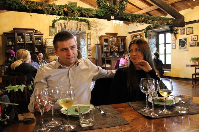 Wine - Oil Tasting & Lunch From Rome - Private Tour - Transportation and Logistics