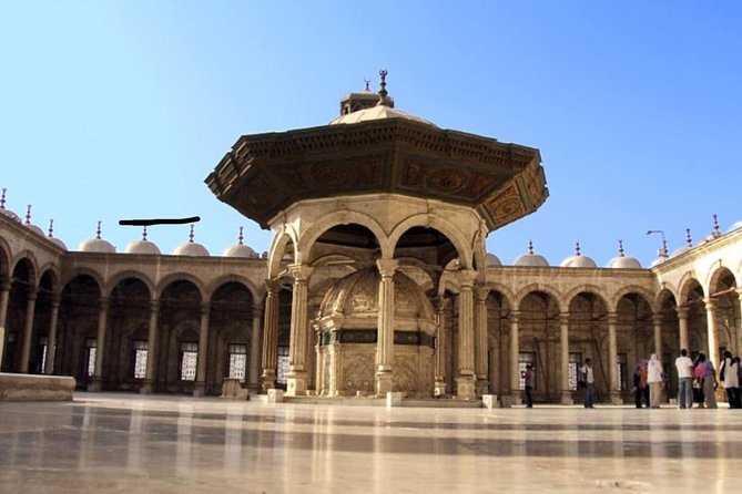 5 Hours Private Tour to Giza Pyramids Sphinx and Citadel Including Transfers - Good To Know