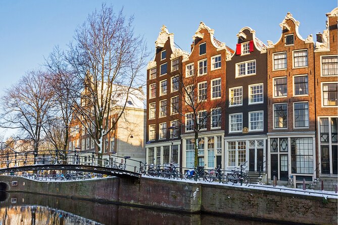 1 Hour Amsterdam Canal Cruise With Audio Guide - The Sum Up