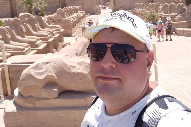 2 Royal Day Tripsto Luxor Highlights From Safaga International Port - Colossi of Memnon Sightseeing