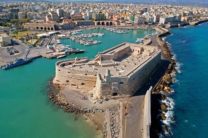 3-Hour Night Private Walking Experience at Heraklion - Inclusions and Guide