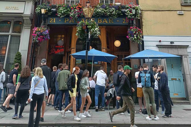 A Self-Guided Audio Tour of Dublins Temple Bar - The Sum Up