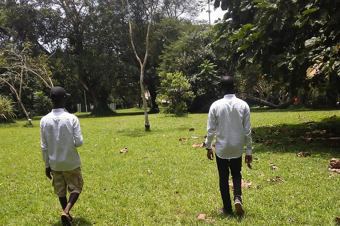 Aburi Gardens and Tetteh Quarshie Farms - Directions and Meeting Points