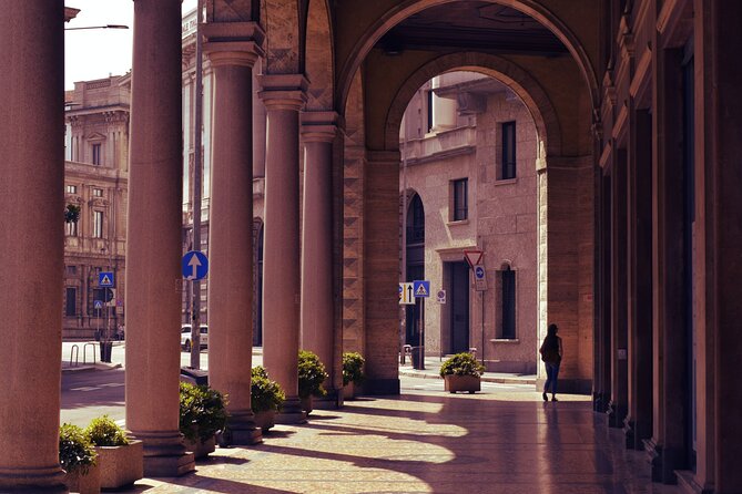 An Architectural Insight of Milan on a Private Tour With a Local - Booking Process