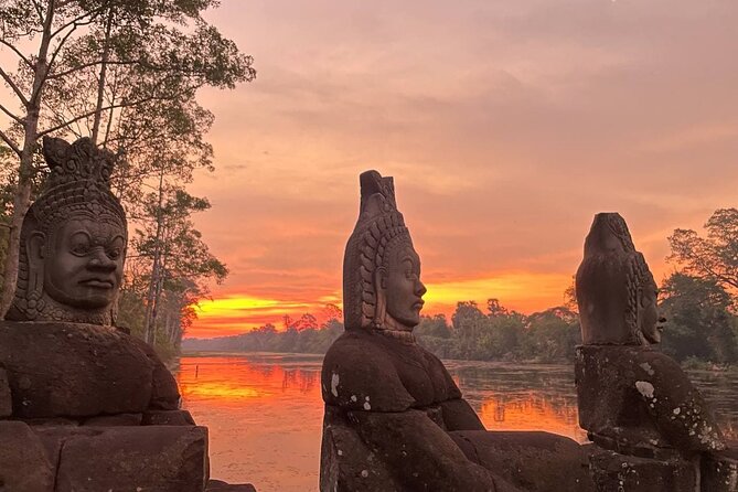 Angkor Wat at Sunrise - Best Time to Visit Angkor Wat
