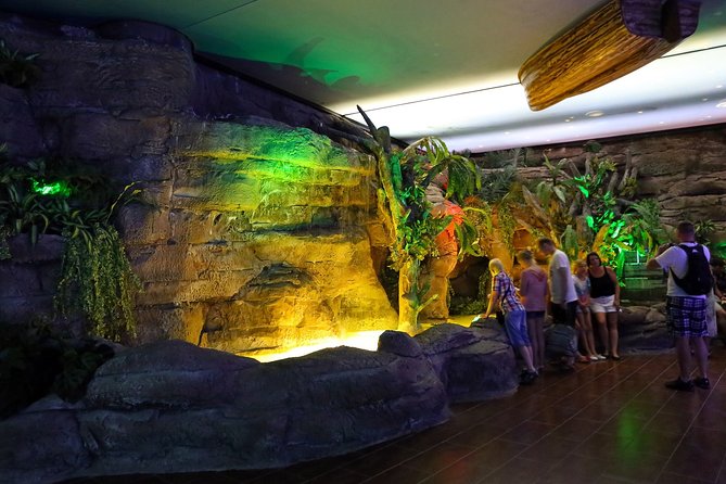 Aquarium & Face2face Wax Museum From Kemer - The Sum Up