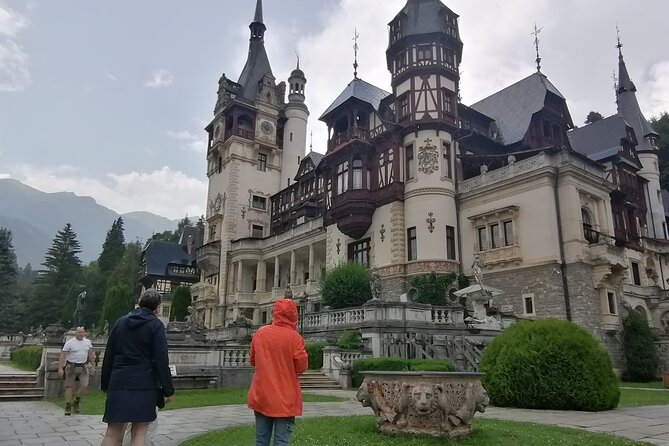 Bran “Dracula's” Castle + Peles Castle + Brandy at Rasnov Distillery - Booking Information