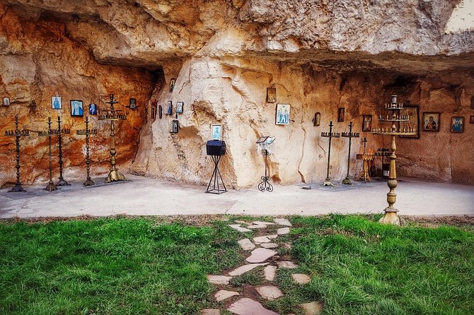Bulgaria Full Day Tour to Veliko Tirnovo - Booking Information
