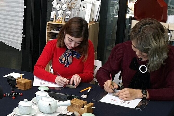 Carving a Korean Stone Seal With a Craftswoman in Insadong - Participant Experiences Shared