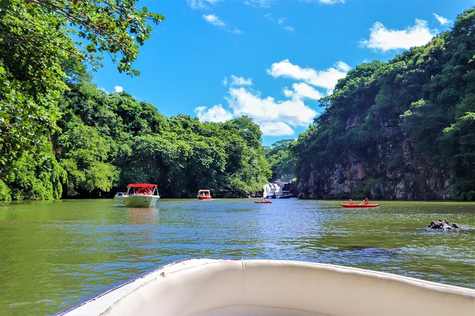 Catamaran Ile Aux Cerfs, Snorkeling + GRSE Waterfall, BBQ & Bar - Accessibility Information