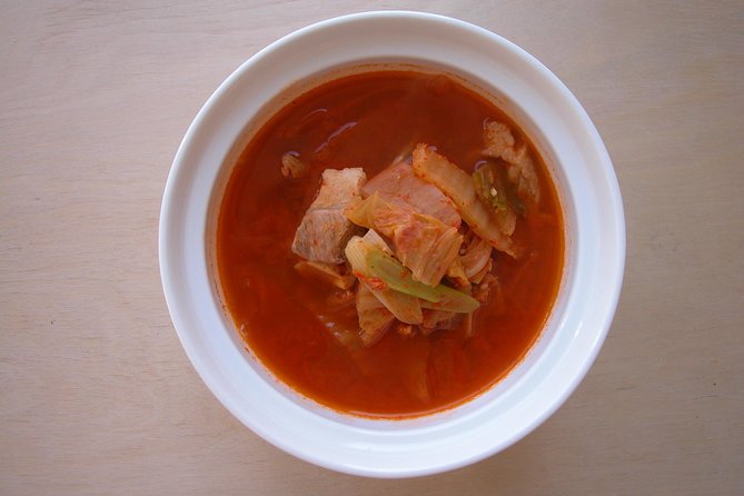 Cook 3 Authentic Korean Dishes With Local Market Tour - Class Size and Setting