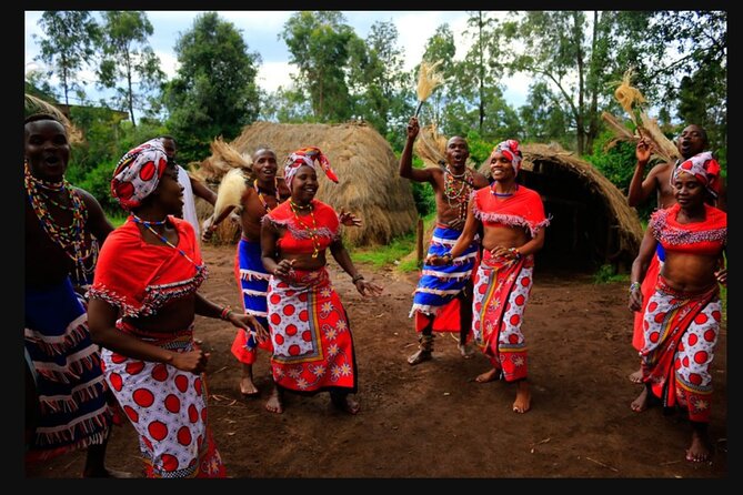 Cultural Tour Bomas Of Kenya - Group Size