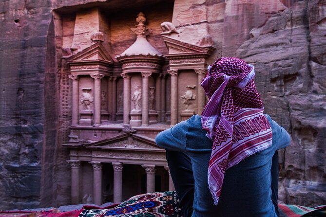 Desert Glamping: Petra & Wadi Rum 2 Day Tour From Tel Aviv - Border Crossing and Visa Info