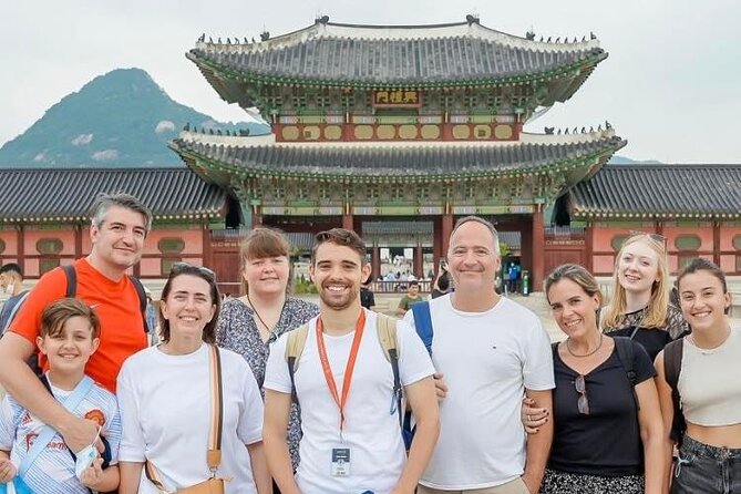 Discover Seoul: Local Life and History - Taking in Traditional Korean Customs