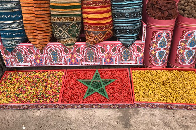 Discovered Jemaa El-Fna Square, Bahia Palace, and the Souks of Marrakech - Cultural Immersion Through Art and Crafts