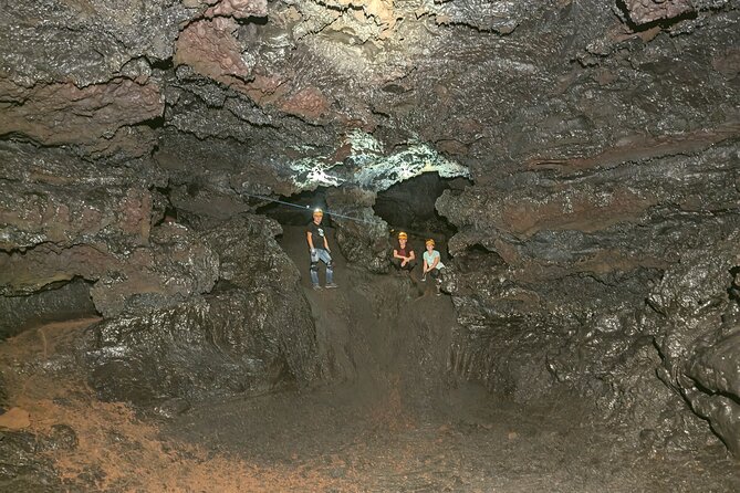 Discovery of the Lava Tubes 2004 of Piton De La Fournaise - Booking Confirmation