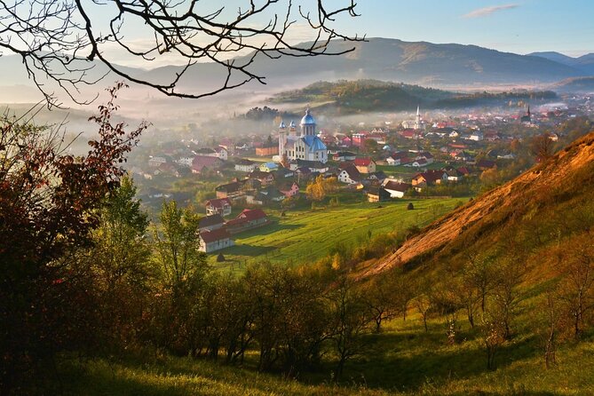 Dreamy Walking Tour in Maramures For Couples - Romantic Strolls