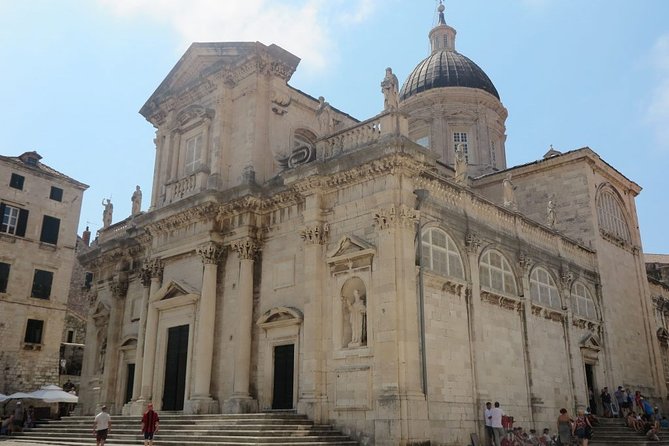 Dubrovnik Airport Transfers: Dubrovnik Airport DBV to Dubrovnik in Business Car - Frequently Asked Questions