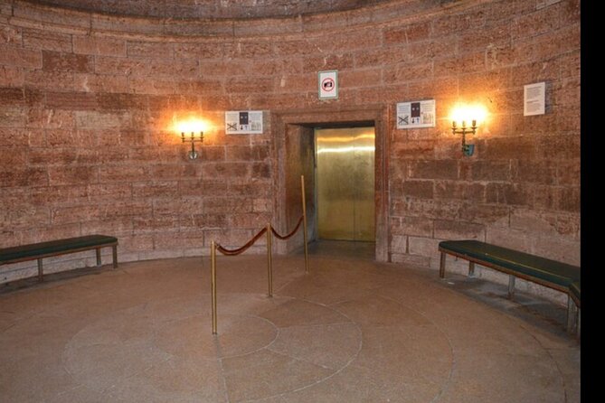 Eagles Nest and Salt Mines Tour From Salzburg Small Group - Meeting and Pickup