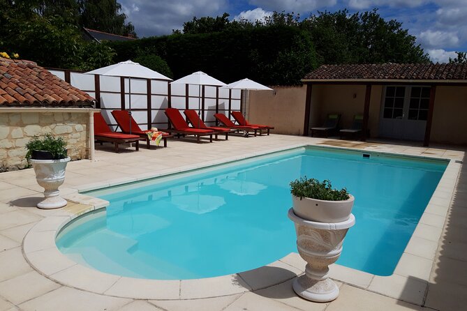 Experience France Like a Local in Bumblebee Manor - What to Expect During Your Stay
