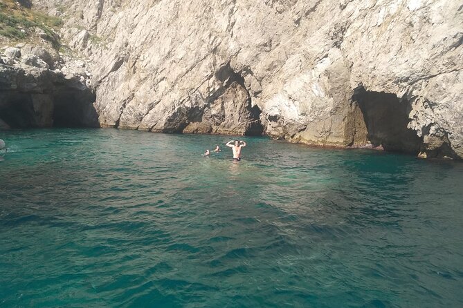 Fabulous Private Capri Boat Tour From Sorrento - Important Information