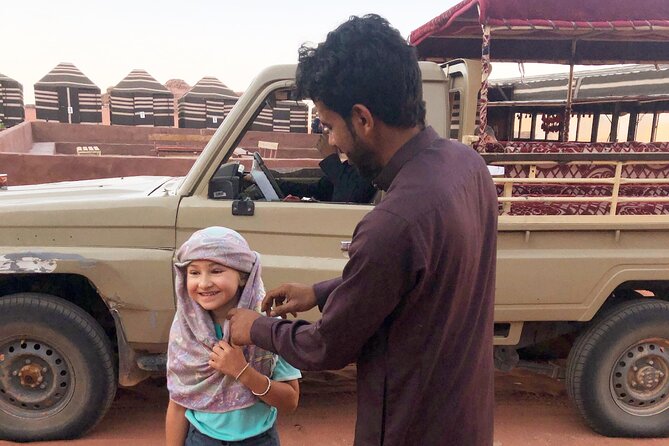 Full Day Jeep Tour & Traditional Lunch - Wadi Rum Desert Highlights - Highlights and Stops