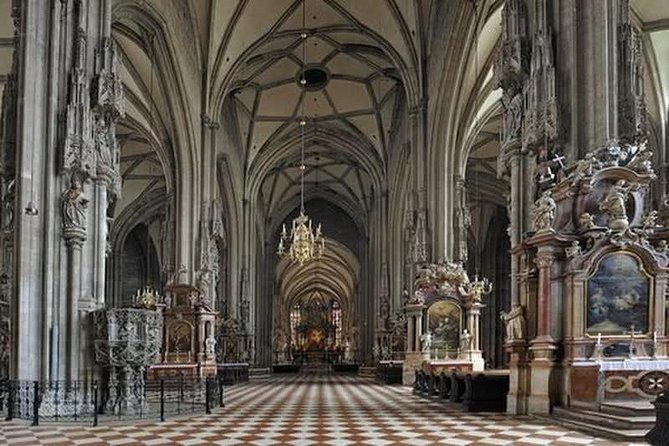 Full Day PRIVATE GUIDED VIENNA Tour From Budapest With Lunch and Drinks - Directions for Booking