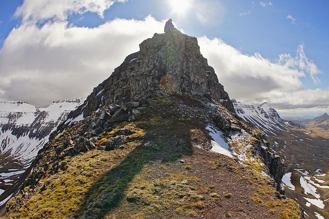 G Crystals Quest at a Troll Mountain - Booking Details