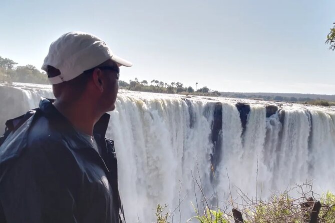 Guided Tour of the Falls - Amenities and Logistics