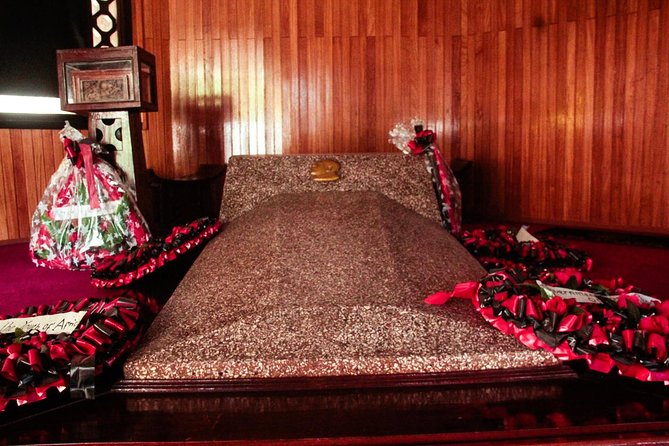 Half Day Accra City Sightseeing Tour With Guide - Reviews