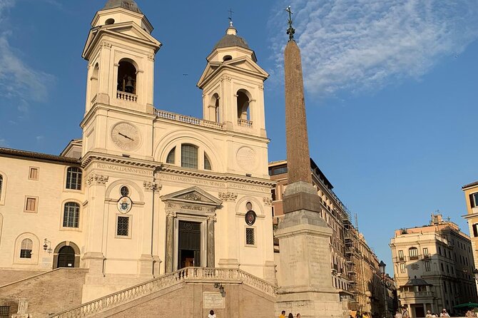 Historical Tour of the Statues of Rome by Electric Scooter