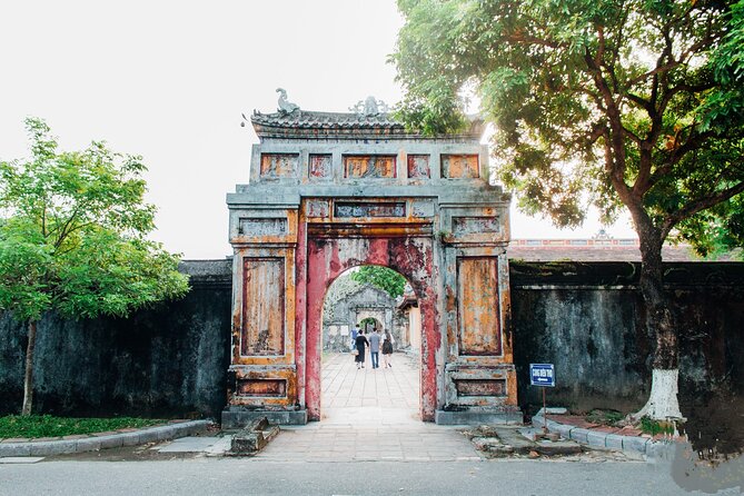 Hue Imperial City Walking Tour (Kids Half-Price) - Private Tours and End Point