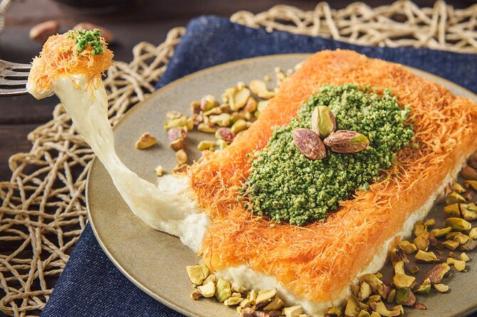 Jeddah Food Tour With Traditional Souq Visit - Additional Details