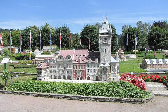 Klagenfurt - Private Historic Walking Tour - Pickup Service