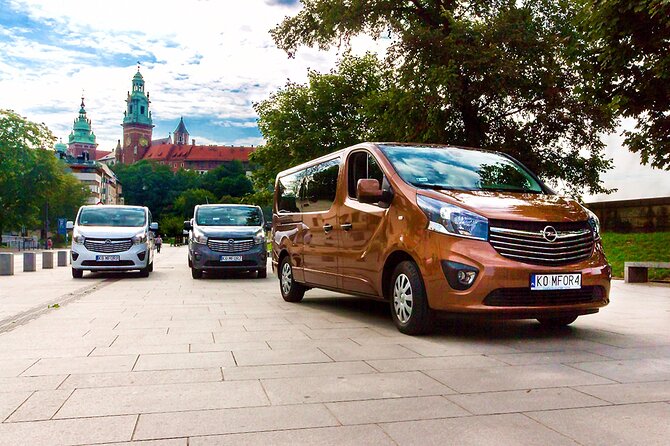 Krakow Private Transfer From the City to the Airport - Reservation and Payment Options