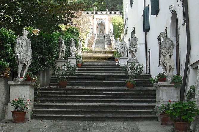 Medieval Castles Walled Towns, Renaissance Villas, Ceramic, South Euganean Hills - Background