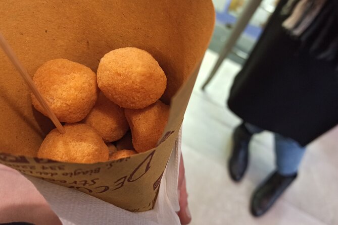 NAPLES: Taste of the Real Napoli: Street Food Tour + Glass of Local Wine - Price Details