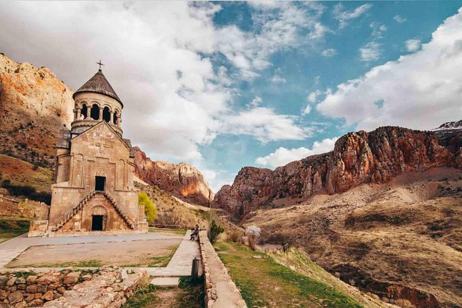 One Day Trip to Three Southern Regions of Armenia - Departure and Pickup Details