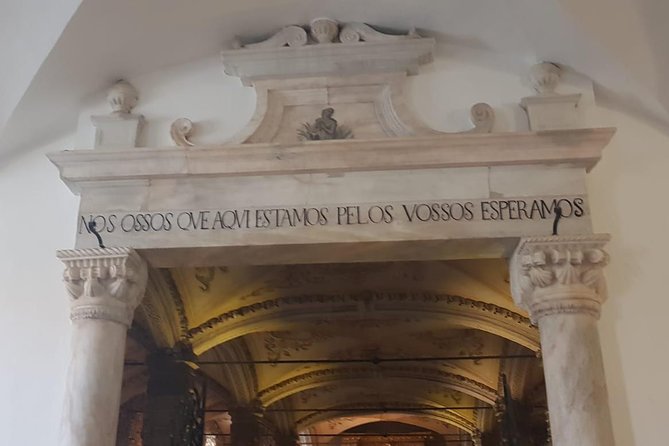 One Way Algarve to Lisbon, Through the Museum-City Evora and Alentejo Landscape - Algarve to Lisbon Tour Itinerary
