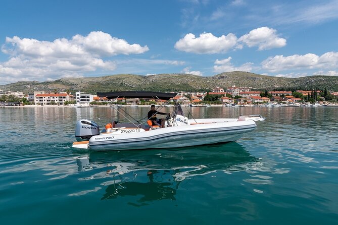 One Way Transfer From Split Airport to the Charming Town of Hvar - Pricing and Booking