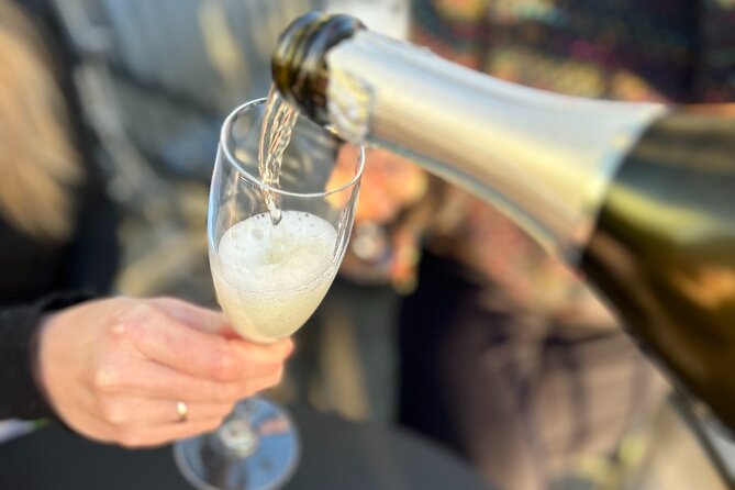 Perfume Workshop and Sparkling Wine With Eiffel Tower View - The Sum Up