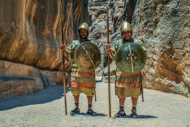 Petra 1-Day Tour From Eilat + FREE Traditional Lunch - Important Reminders