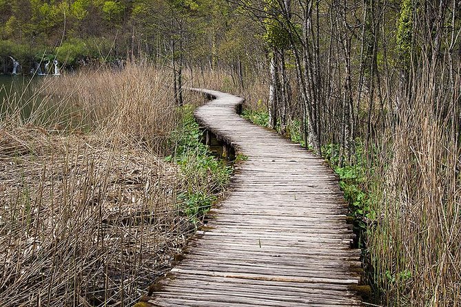 Plitvice Lakes Photo Tour - Full Day Trip From Zagreb - Price & Reservation Information
