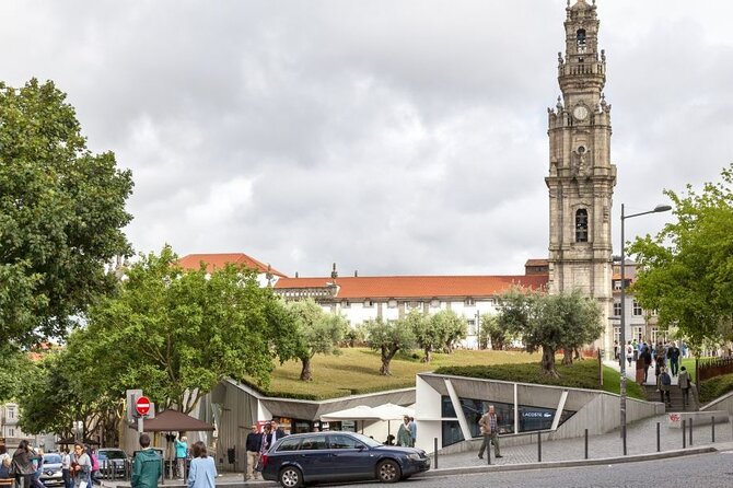 Porto Intro Tour With a Local Guide: Private & Custom Kickstart - Booking Details