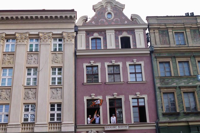Poznan Old Town and Croissant Museum Private Walking Tour - Directions