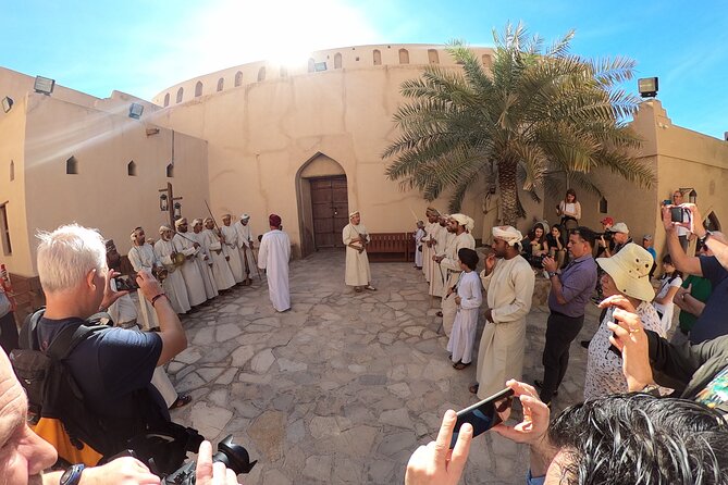 Private 2-Day Guided Tour With Nizwa Friday Market Visit - Customer Reviews