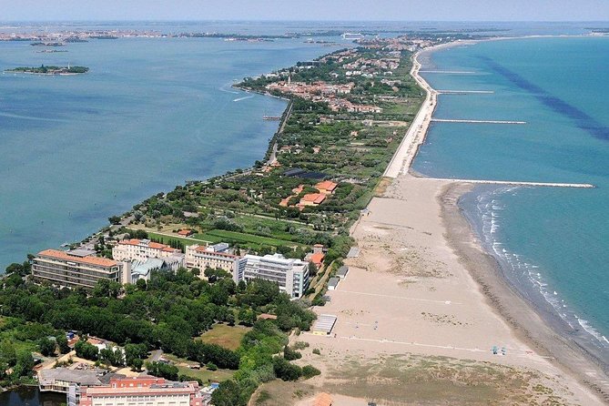 Private Bike Tour in Lido of Venice - Background