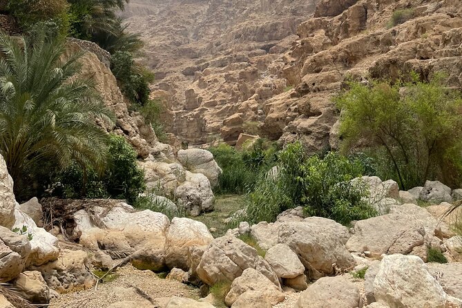 Private Day Trip to Wadi Shab, Fins Beach & Bimmah Sinkhole - Weather Considerations
