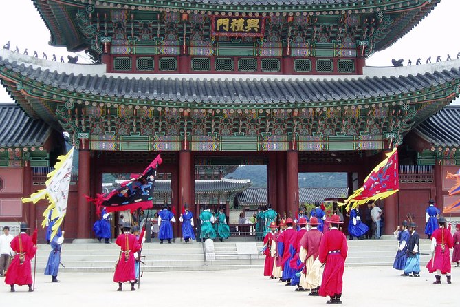 Private Layover Tour From Incheon Airport to Seoul - Tour Highlights